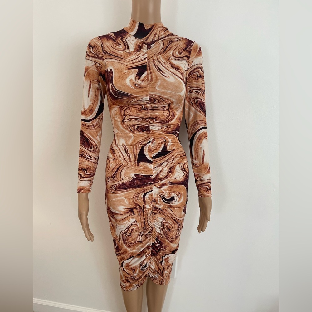 Brown dress